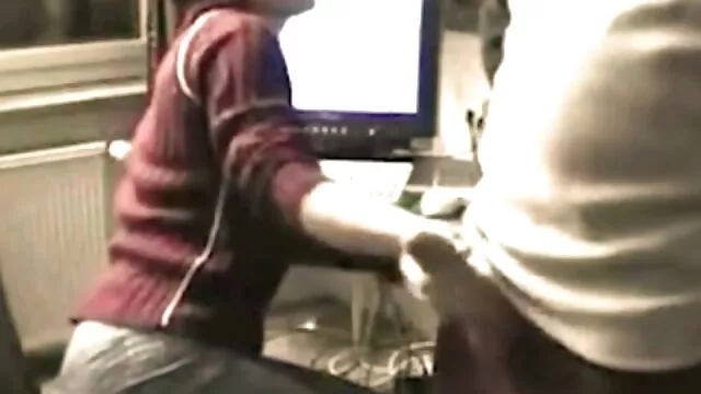 گره خورده و طبیعی فیلم سوپر خارجی دانلود رایگان عمیق و سخت.