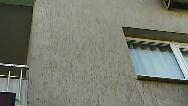 او در پخش انلاين فيلم سوپر حالی که لعنتی پسر خود را یک خروس می خواند !!!