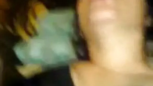 دختر خوشگل و دانلود رایگان فیلم سوپر خارجی انگشتان جذابش در اعماق درون قرار دارند